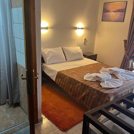 Apolis Hotel Mouzaki Екстер'єр фото
