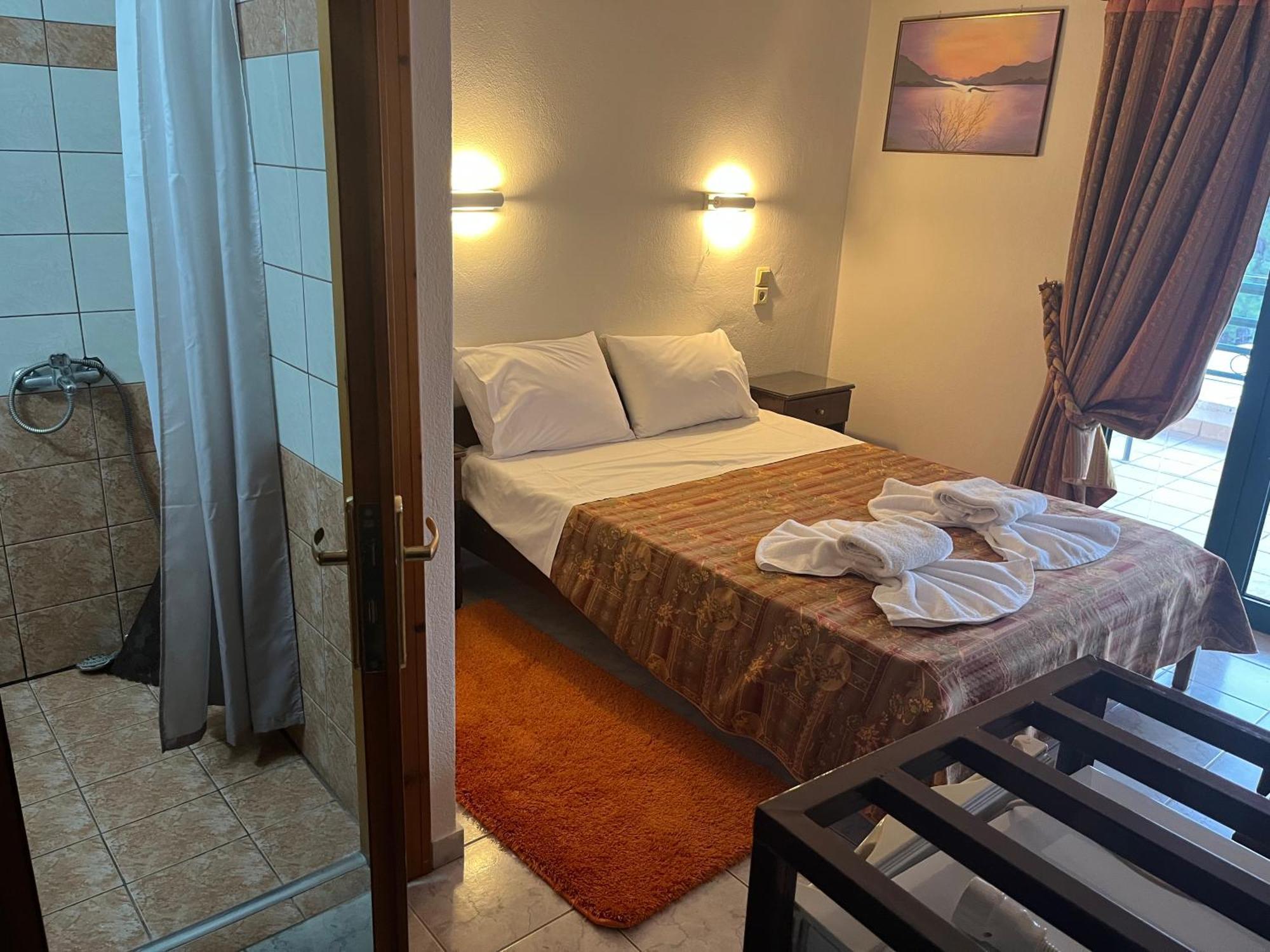 Apolis Hotel Mouzaki Екстер'єр фото